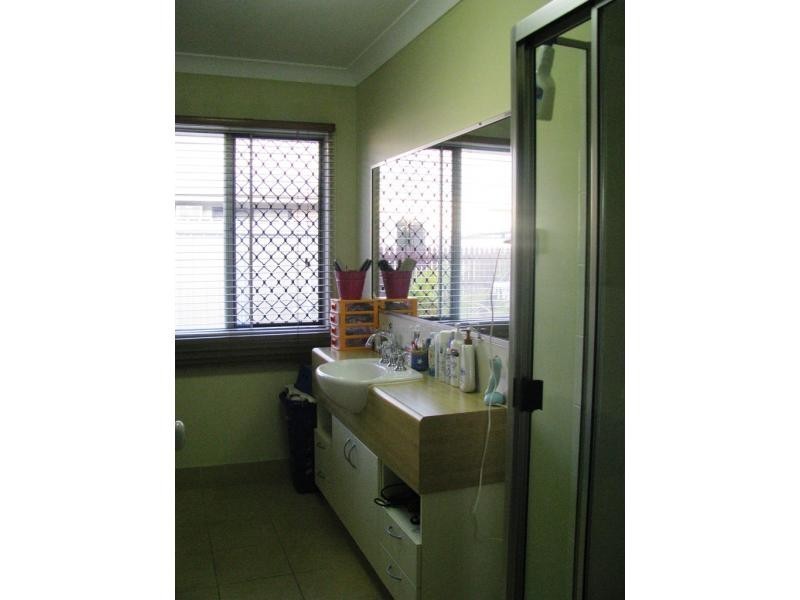 2 Chaimberlane Place, Kirwan QLD 4817