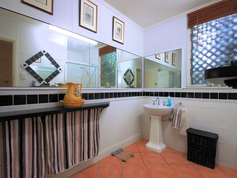 34 Albury Street, Pimlico QLD 4812