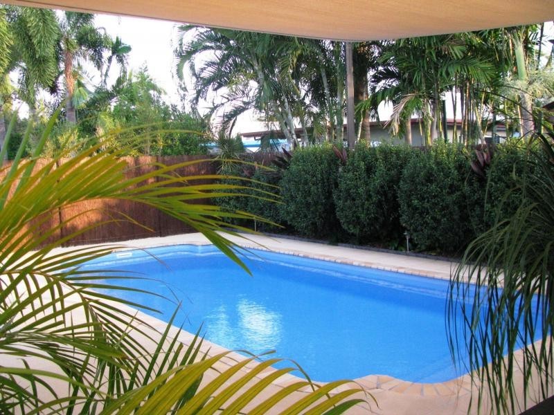 39 Waterview Drive, Bushland Beach QLD 4818