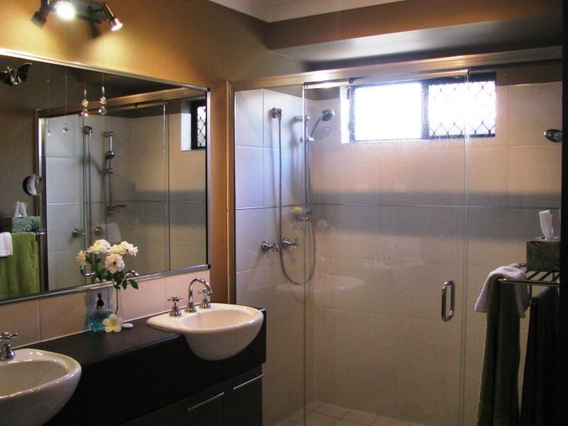 39 Waterview Drive, Bushland Beach QLD 4818