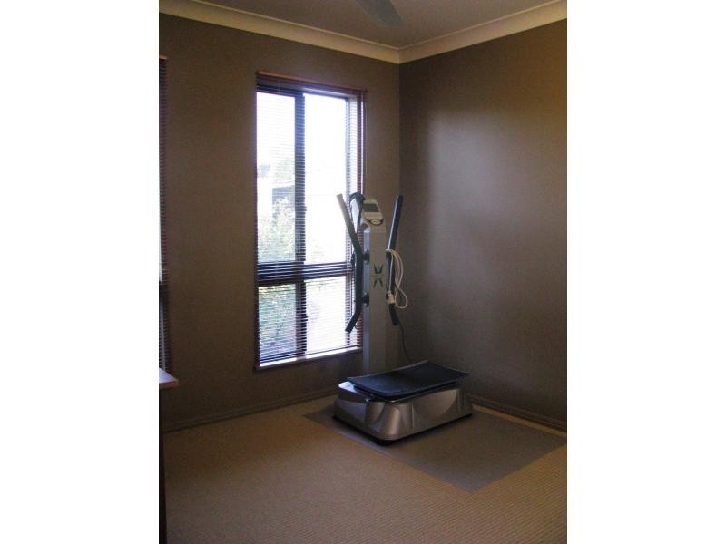 39 Waterview Drive, Bushland Beach QLD 4818