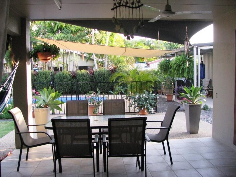 39 Waterview Drive, Bushland Beach QLD 4818