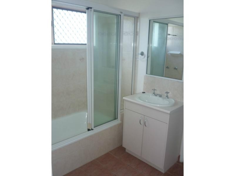 6/131 Eyre Street, North Ward QLD 4810