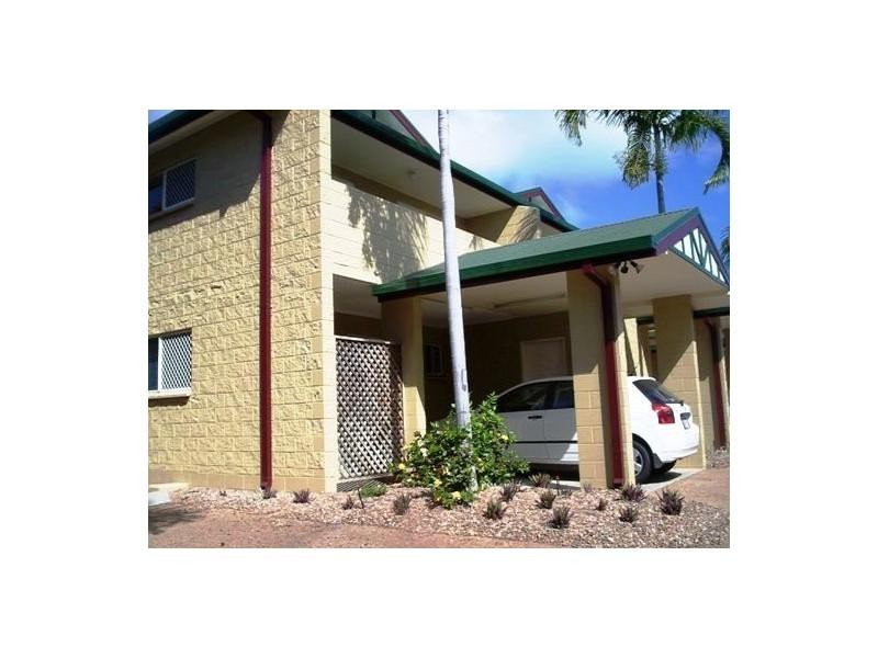 6/7-13 McIlwraith Street, South Townsville QLD 4810