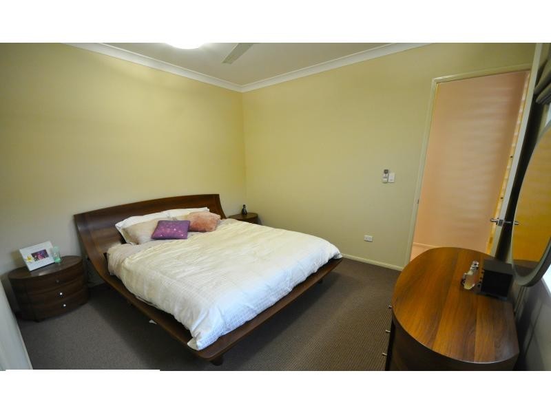 19 Daintree Drive, Bushland Beach QLD 4818