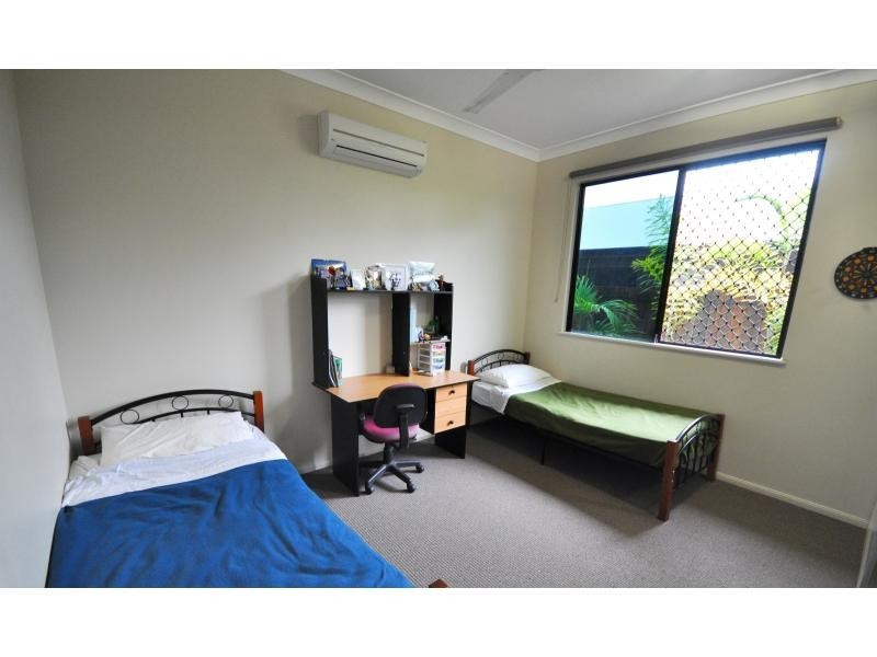 19 Daintree Drive, Bushland Beach QLD 4818
