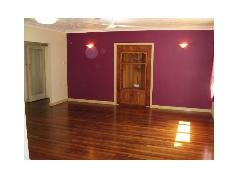 48 Albany Street, Hyde Park QLD 4812