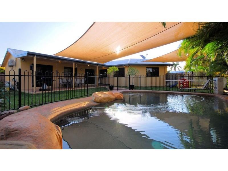 6 Astill Street, Cranbrook QLD 4814