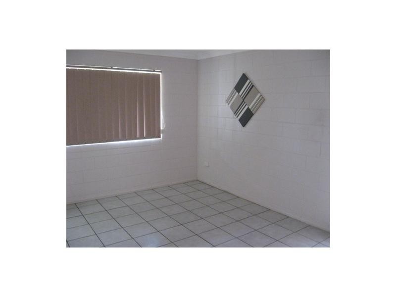 5/10 Blanes Street, Cranbrook QLD 4814