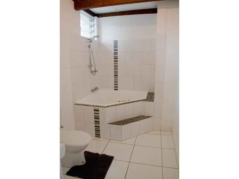 11 Wooral Street, Cranbrook QLD 4814