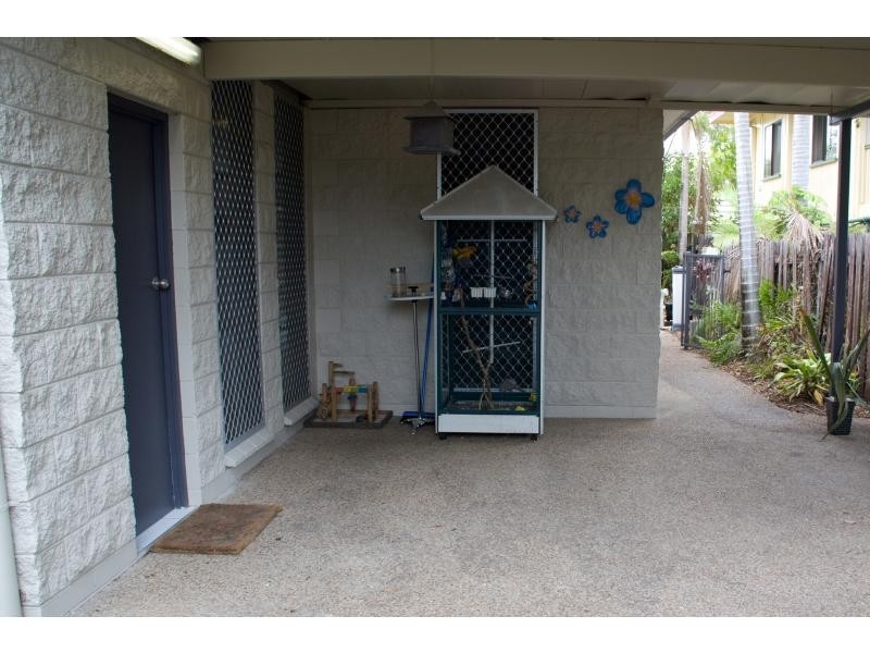 11 Wooral Street, Cranbrook QLD 4814