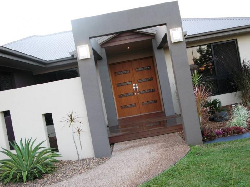 9 Bronte Court, Bushland Beach QLD 4818