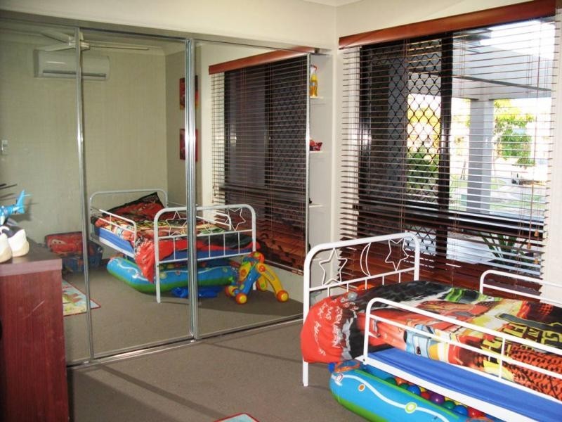 9 Bronte Court, Bushland Beach QLD 4818