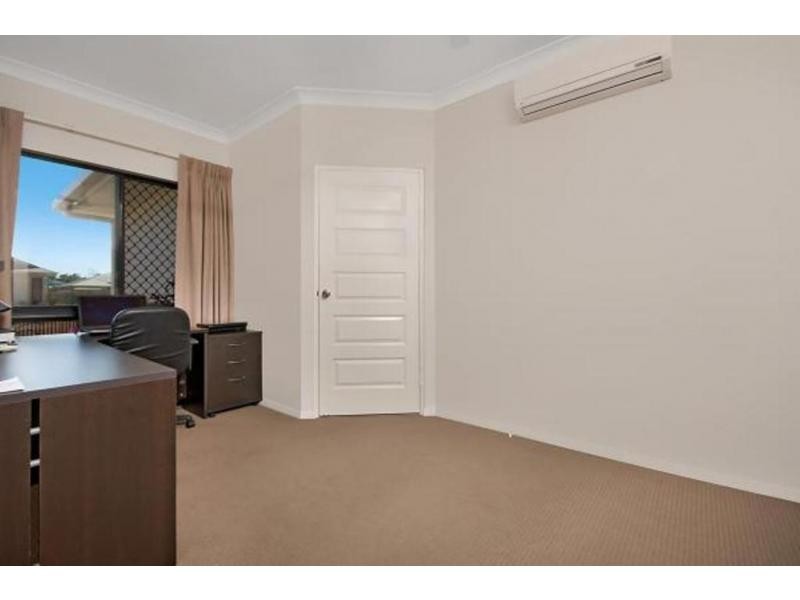 129 Daintree Drive, Bushland Beach QLD 4818