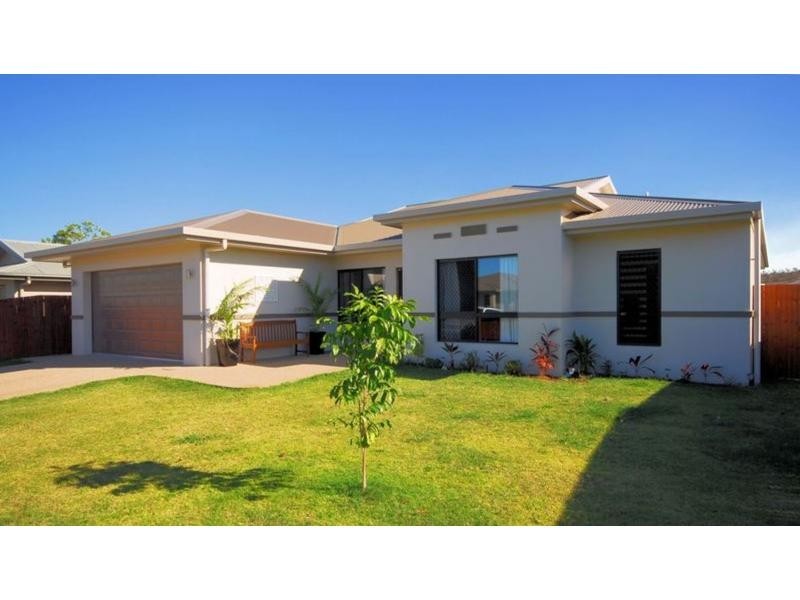 129 Daintree Drive, Bushland Beach QLD 4818