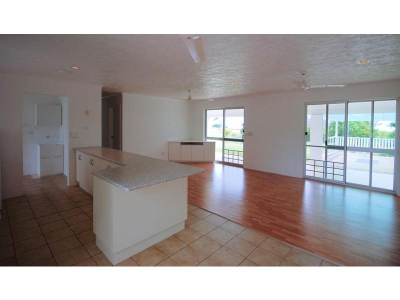 38 Howitson Drive, Balgal Beach QLD 4816