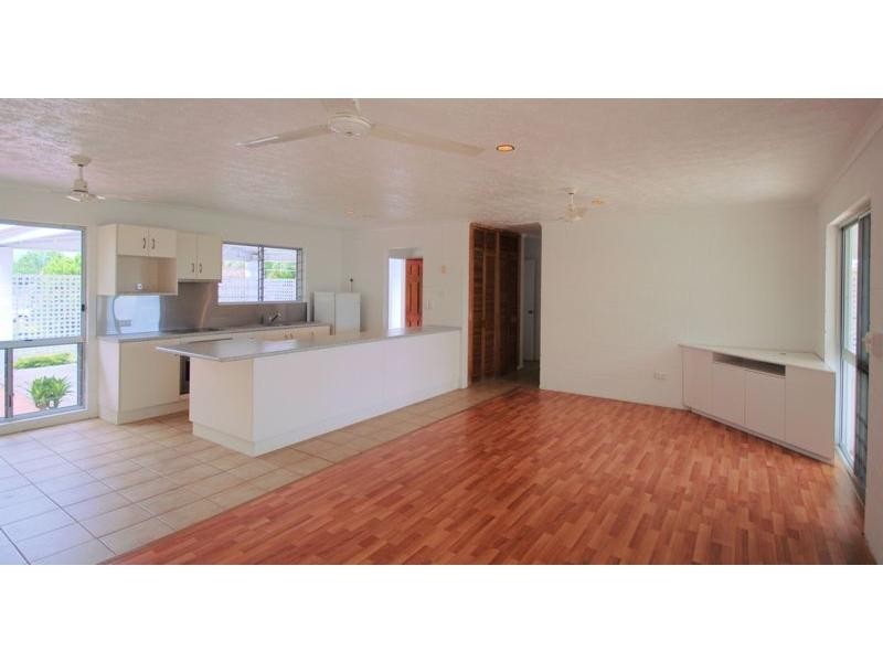 38 Howitson Drive, Balgal Beach QLD 4816