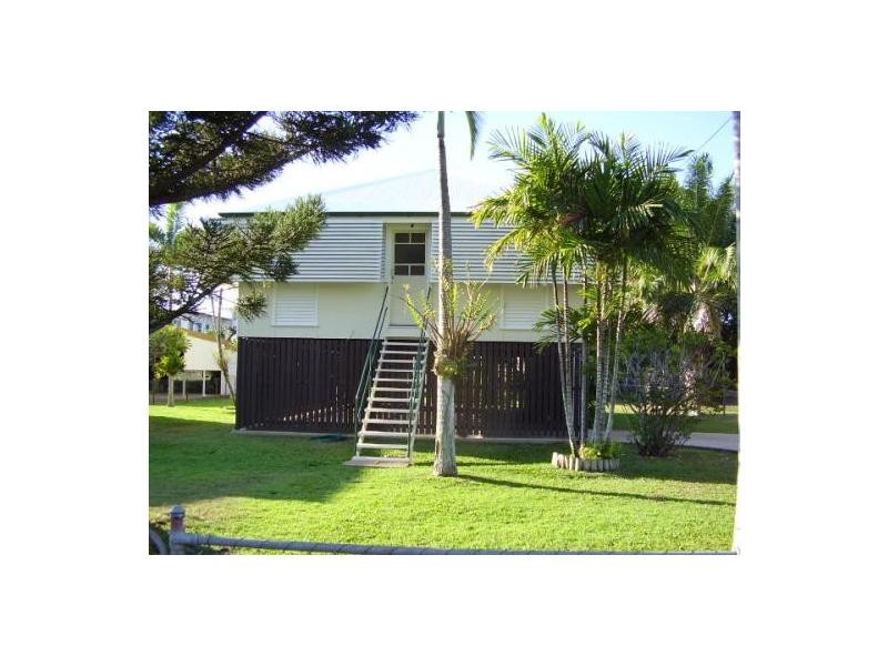 6 Hirst Street, Hermit Park QLD 4812