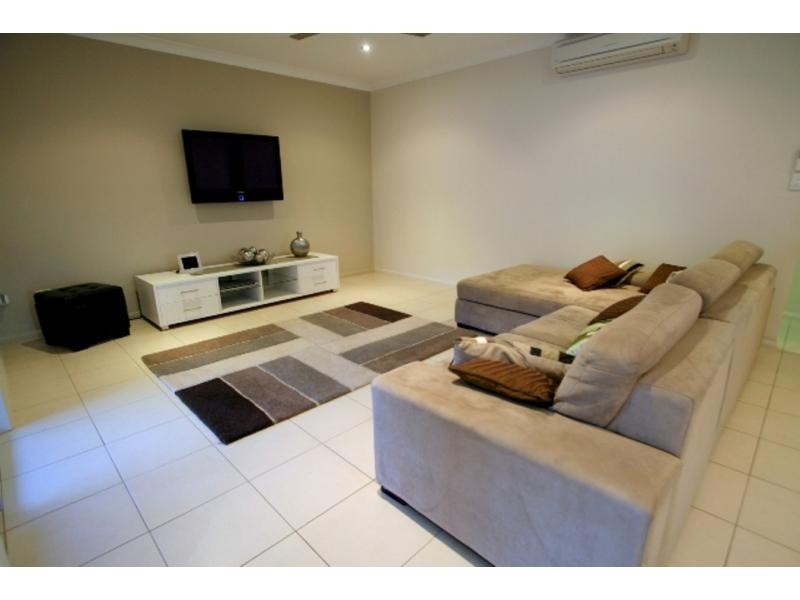 35 Lakeland Boulevard, Idalia QLD 4811