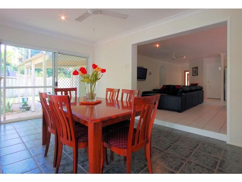 4 EBONY Court, Bushland Beach QLD 4818