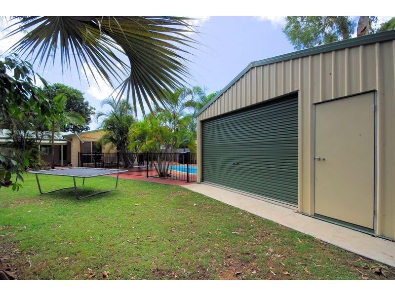 4 EBONY Court, Bushland Beach QLD 4818