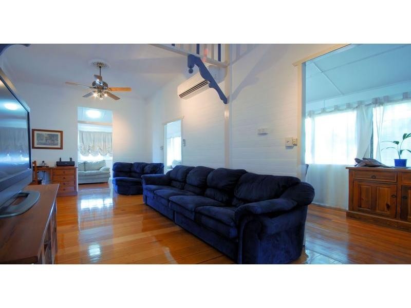 110 Boundary Street, Railway Estate QLD 4810