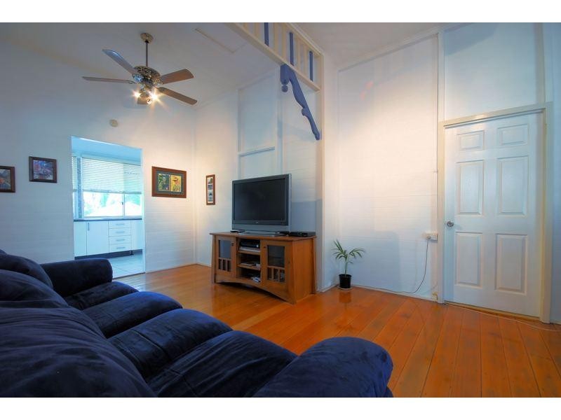 110 Boundary Street, Railway Estate QLD 4810