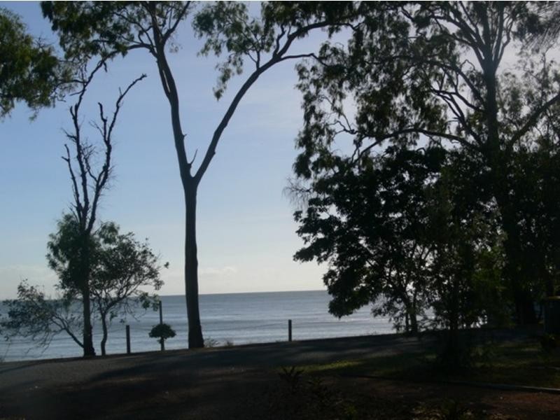 61 The Esplanade, Toolakea QLD 4818