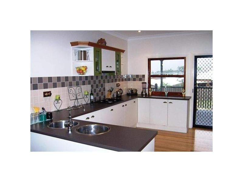 8 Blue Gum Place, Douglas QLD 4814