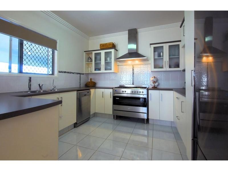 11 Keswick Court, Bushland Beach QLD 4818