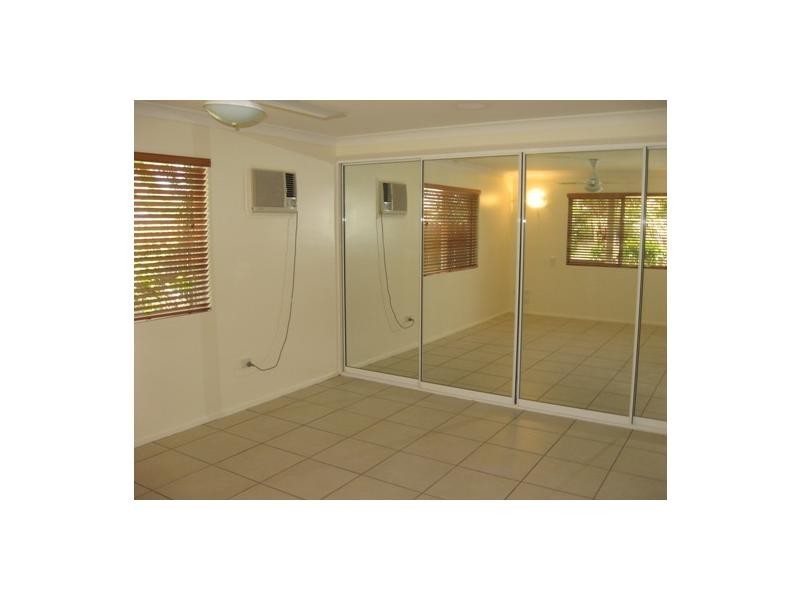 30 Colchester Crescent, Kirwan QLD 4817