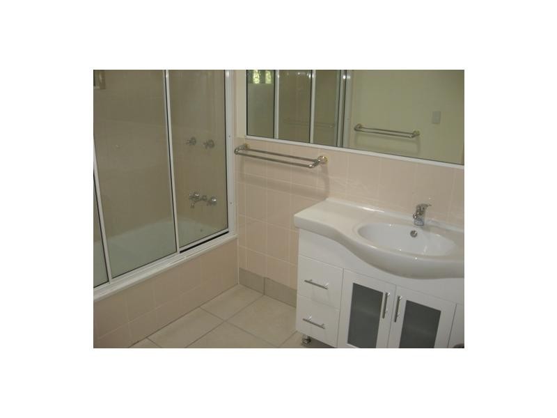 30 Colchester Crescent, Kirwan QLD 4817