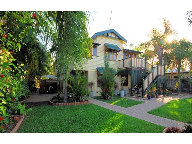 34 Albury Street, Pimlico QLD 4812