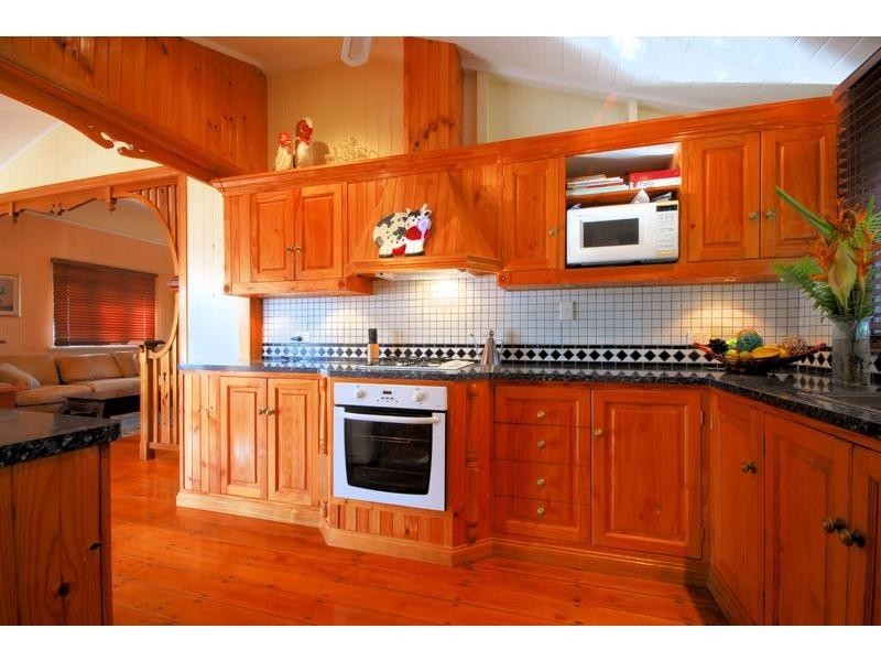 34 Albury Street, Pimlico QLD 4812