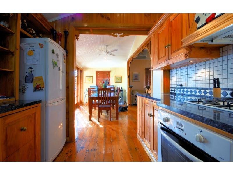 34 Albury Street, Pimlico QLD 4812