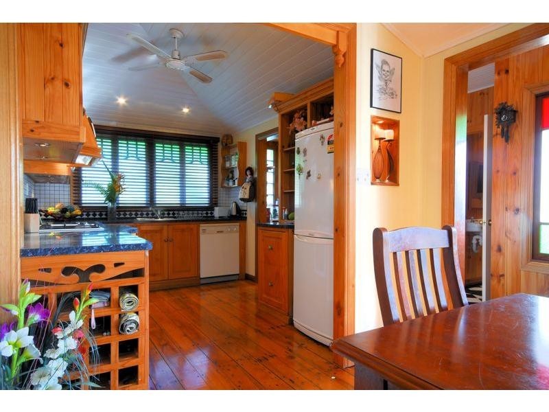 34 Albury Street, Pimlico QLD 4812