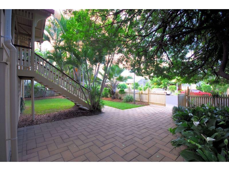 13 Soule Street, Hermit Park QLD 4812