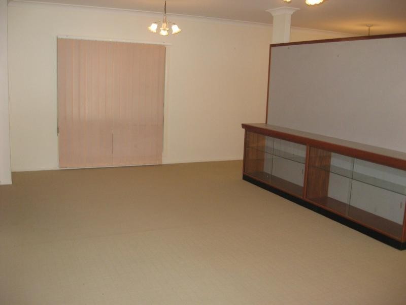 50 Colchester Crescent, Kirwan QLD 4817