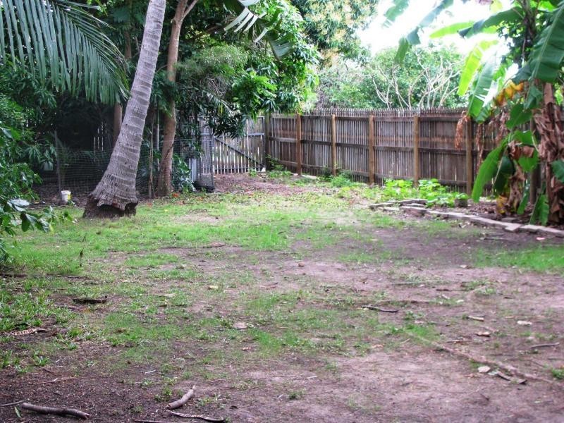 14 Fifth Street, Railway Estate QLD 4810