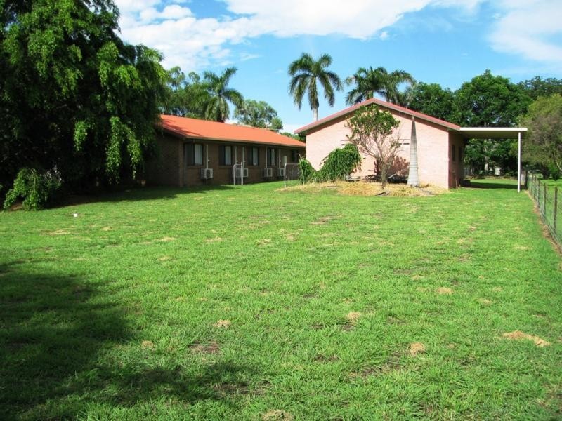 11 Fairway Close, Kirwan QLD 4817