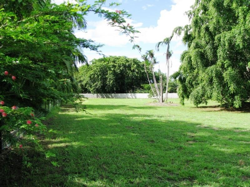 11 Fairway Close, Kirwan QLD 4817