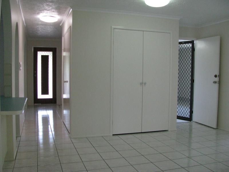 11 Fairway Close, Kirwan QLD 4817