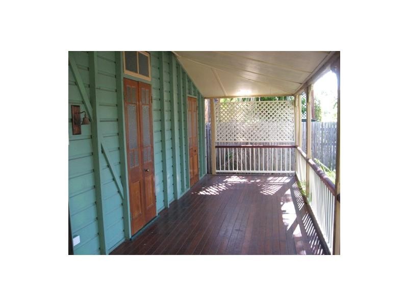 22 Sixth Street, South Townsville QLD 4810