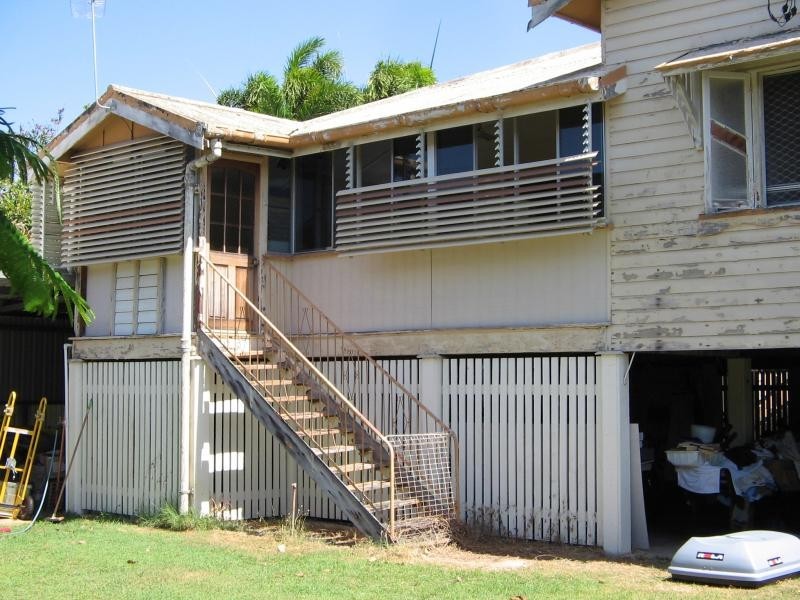 20 Primrose Street, North Ward QLD 4810