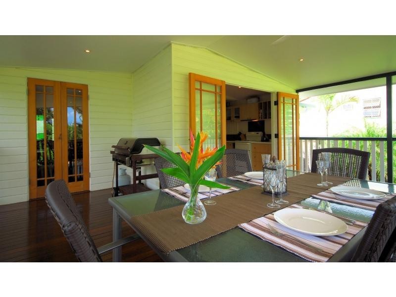 50 Sherriff Street, Hermit Park QLD 4812