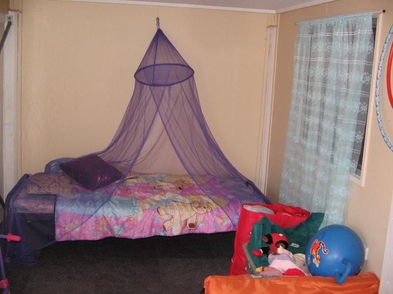 4 Yapp Street, Vincent QLD 4814