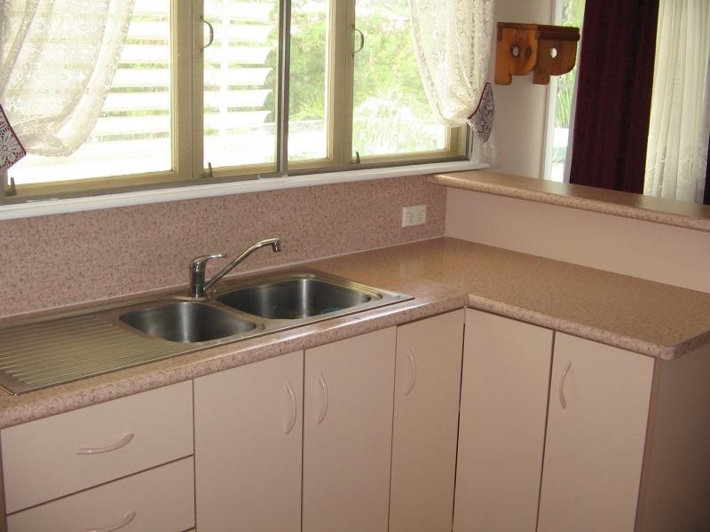 4 Yapp Street, Vincent QLD 4814