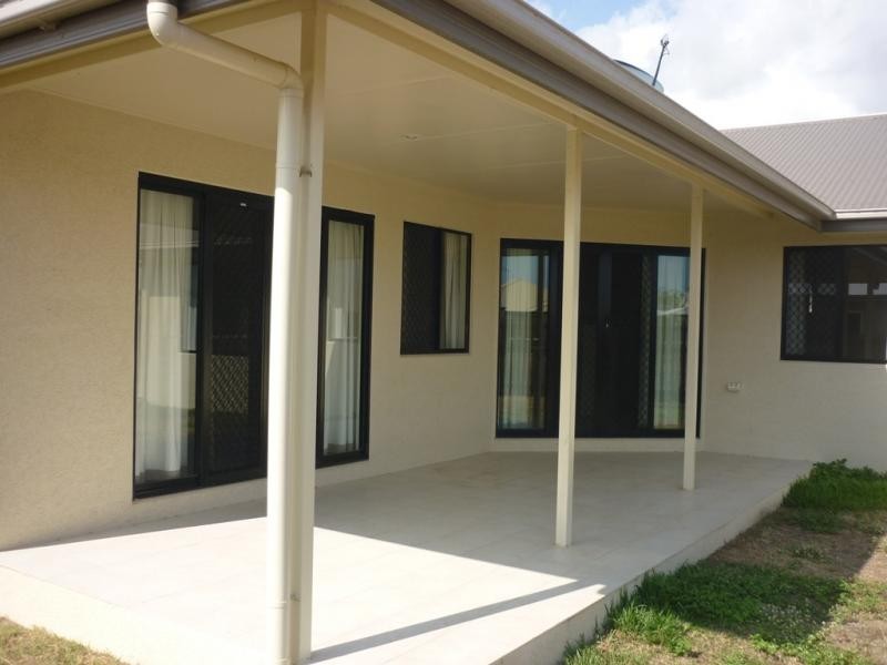 9 Meridian Court, Burdell QLD 4818