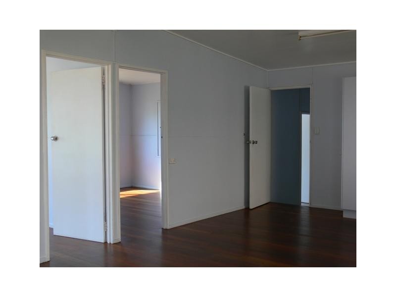 67 Cay Street, Saunders Beach QLD 4818