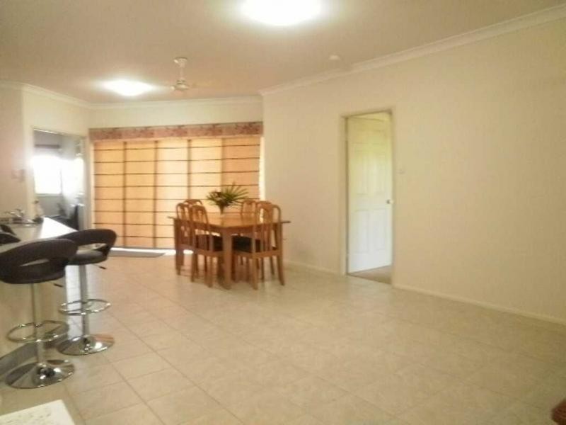 10 Bronte Court, Bushland Beach QLD 4818